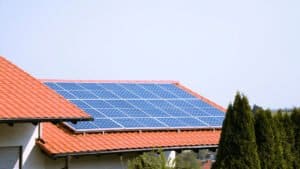 Ahorro con Paneles Solares